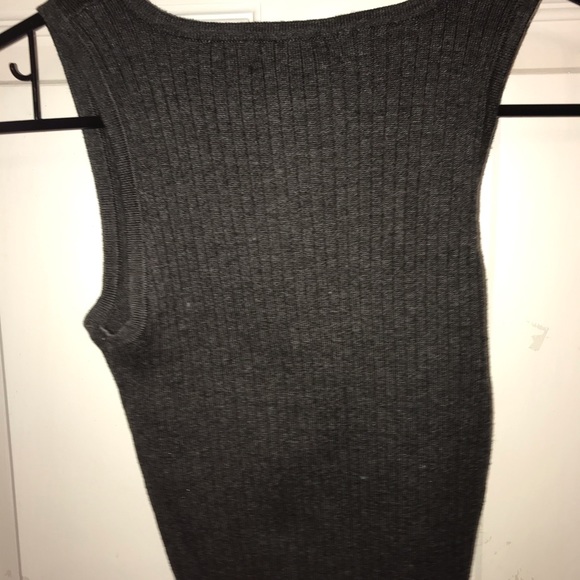 Crop top - Picture 2 of 2